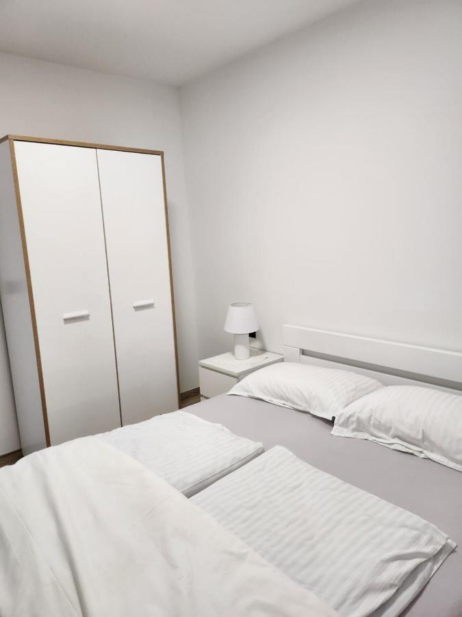 H&D Apartment Sumartin Εξωτερικό φωτογραφία